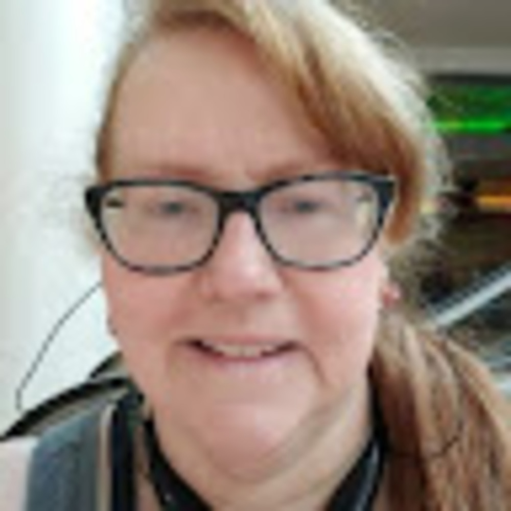 Meet your Posher, Catherine